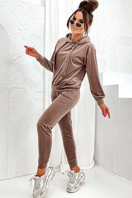 MOON KOMPLET DRES WELUROWY W PRĄŻKI AMBER 666